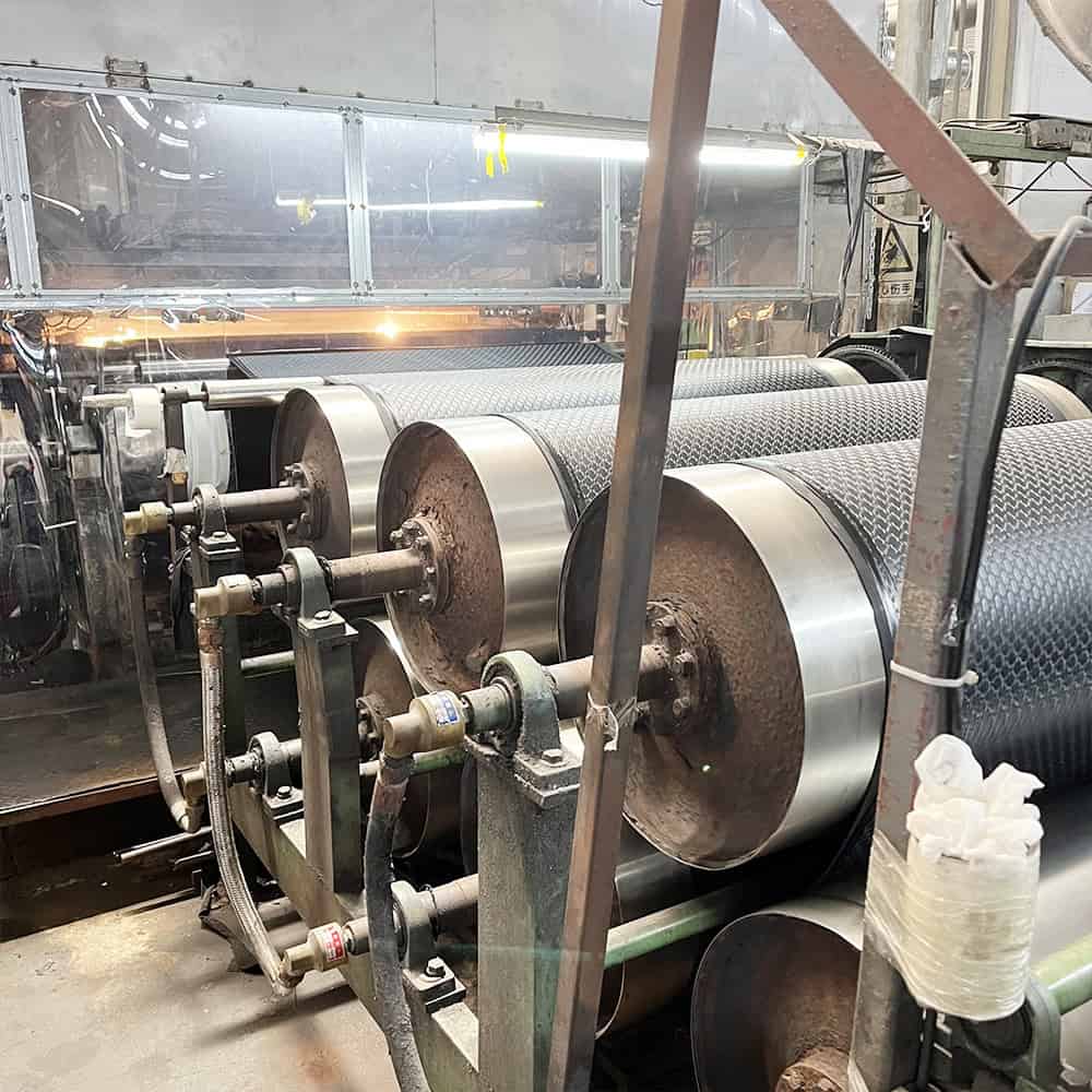 xiangze-leather-factory