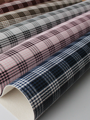 XZ60043-Plaid-PVC-Synthetic-Leather-for-Bags-4.webp