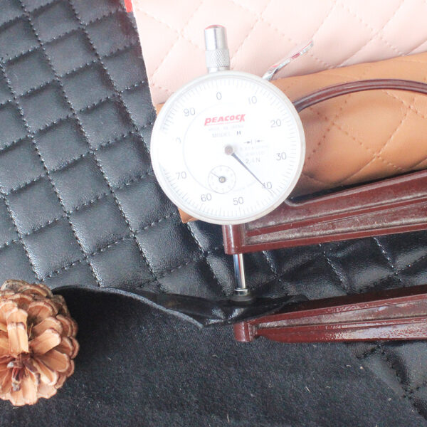 XZ73118 diamond stitched PVC leather with brush fabric backing (3) 1.2mm diamond pattern PVC bag leather