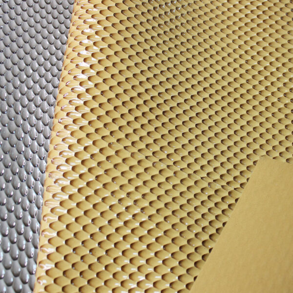 XZ73133 glossy snake scale PVC leather for bags with brush backing