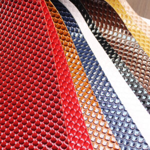 XZ73134 glossy fish scale PVC leather for bags with single-needle brushed fabric backing