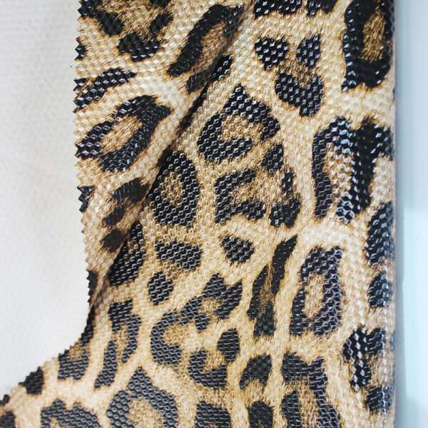 XZ73168 leopard print PVC leather for bags with embossed texture (1) XZ73168 leopard print PVC leather for bags with embossed texture