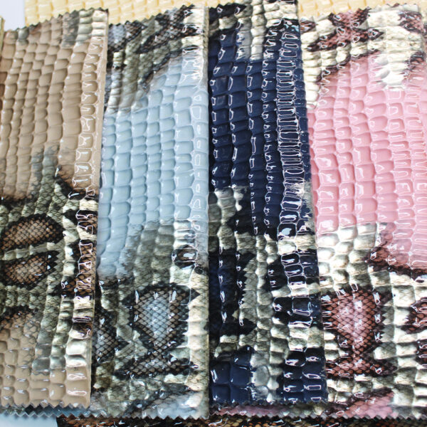 XZ73169 glossy snakeskin pattern PVC leather for bags with embossed scale texture
