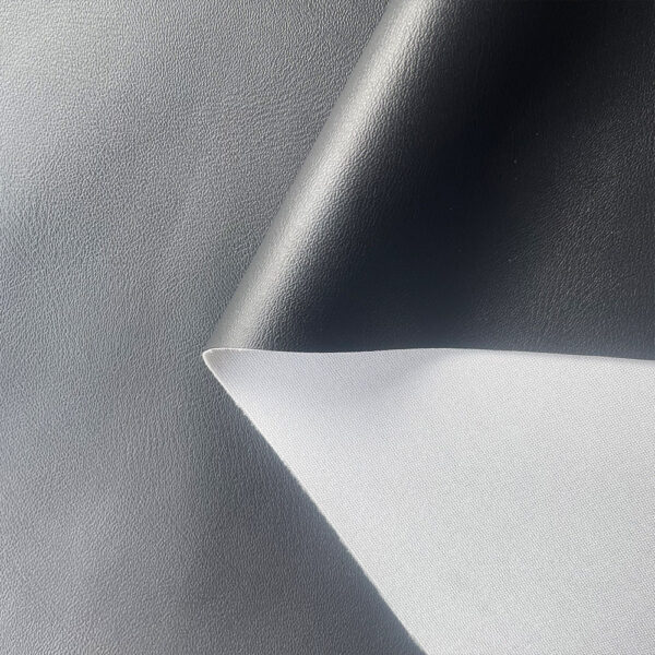 XZ73475 Smooth Fine Grain PVC Saddle Leather (5) XZ73475 PVC leather with white four-way stretch backing