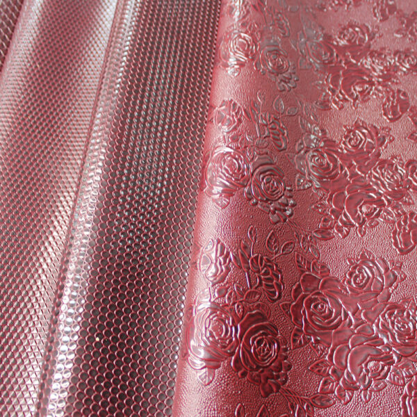 XZ73154 crocodile embossed PVC leather for bags and fashion accessories