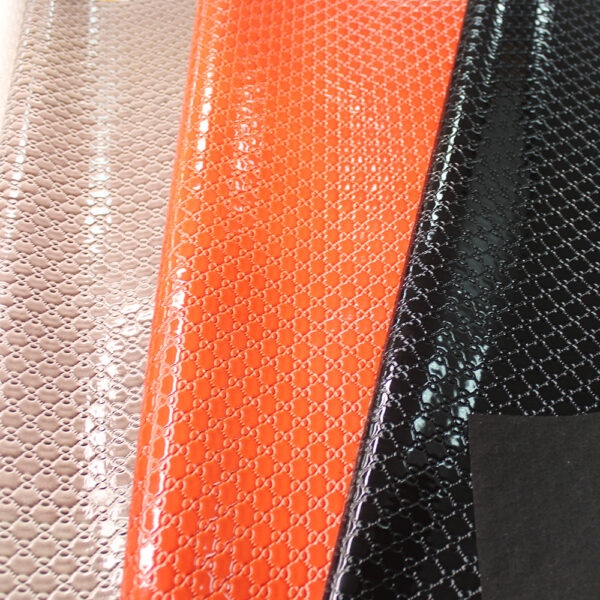 Glossy chain embossed texture of XZ73334 PVC leather
