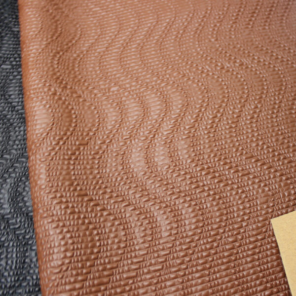XZ73600 wrinkle texture PVC leather with natural creased surface